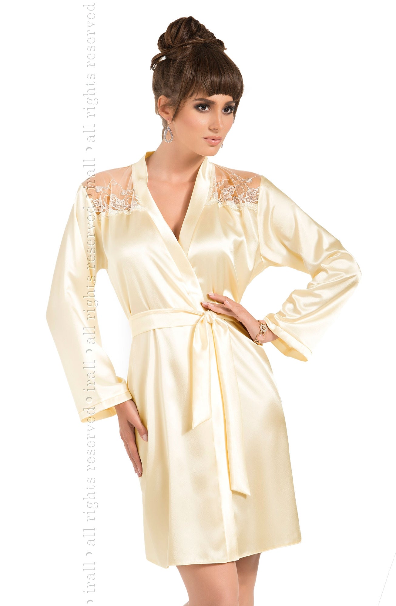 Irall Daphne Dressing Gown Cream | Nightwear | Irall