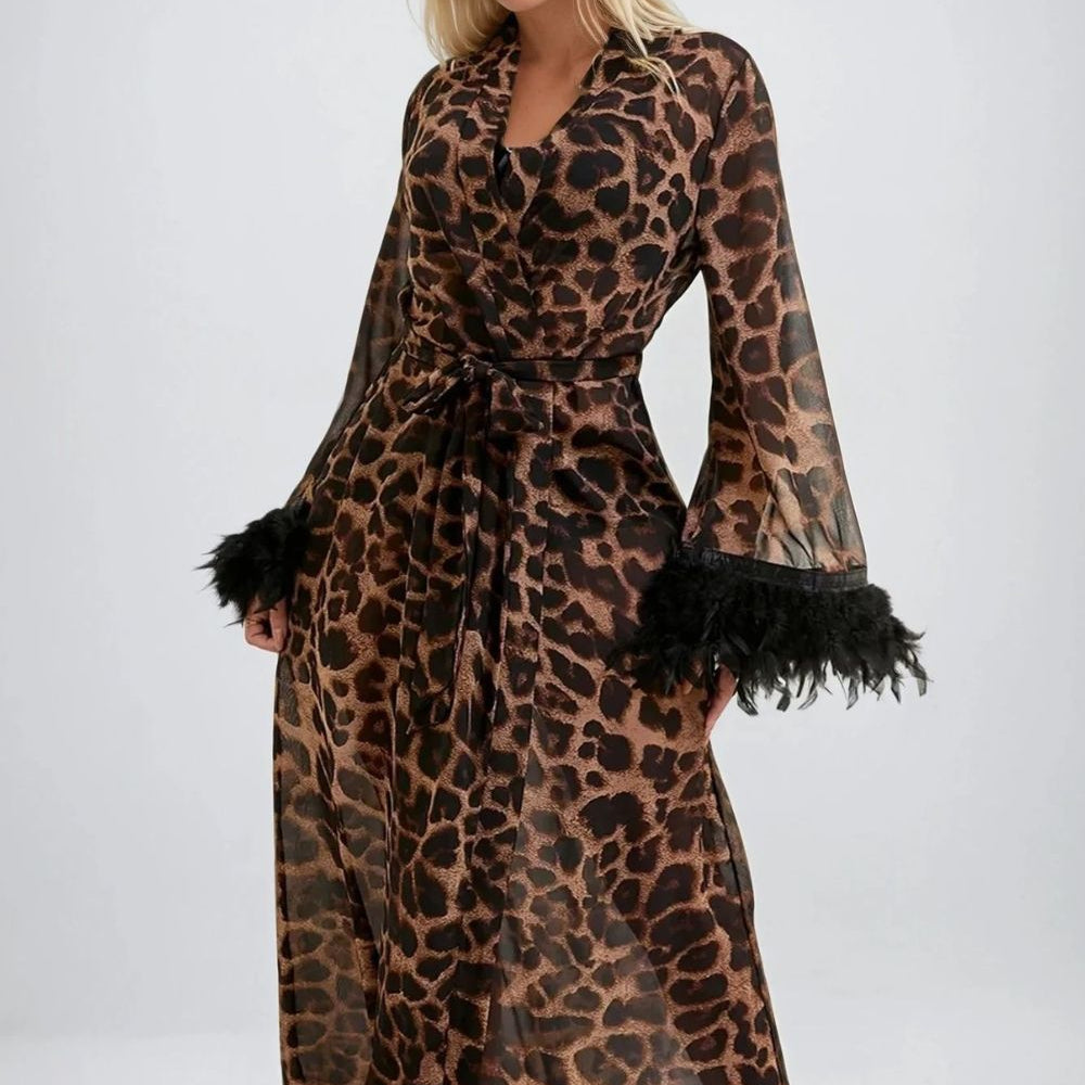 
                      
                        YesX YX880 Leopard Print Robe
                      
                    