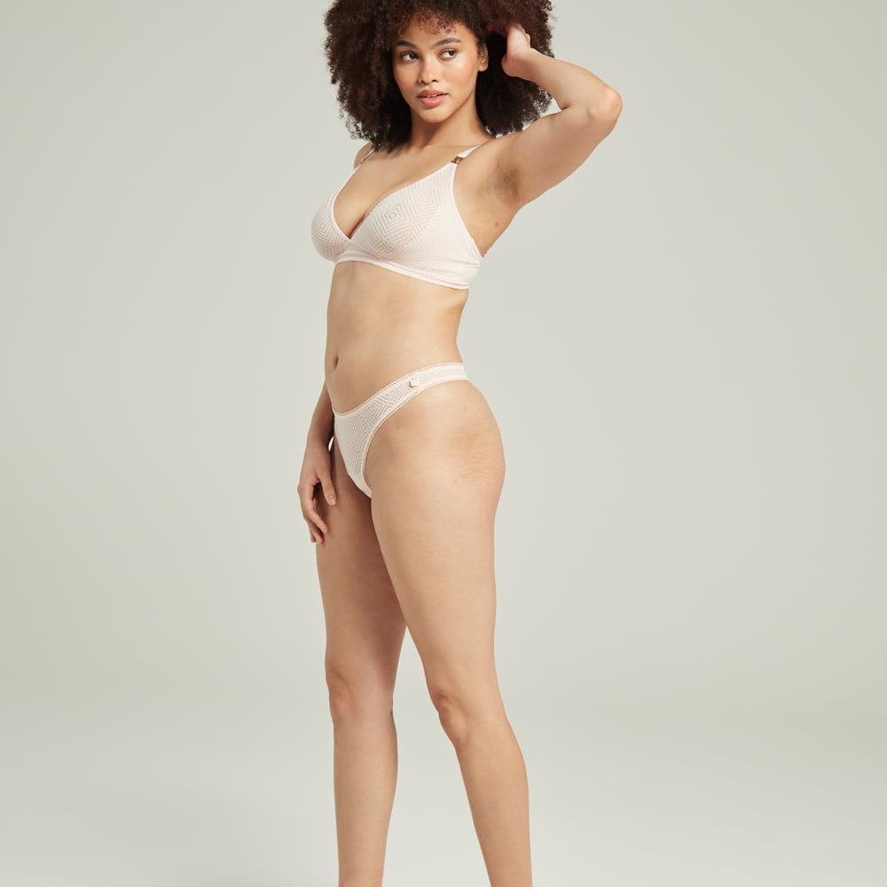 
                      
                        The Sheer Deco Barely There Thong Blush Pink | Briefs &amp; Thongs | Nudea
                      
                    