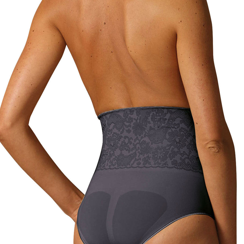
                      
                        Control Body 311572 Shaping Brief With Screen Print Lace Nero | Briefs &amp; Thongs | Control Body
                      
                    