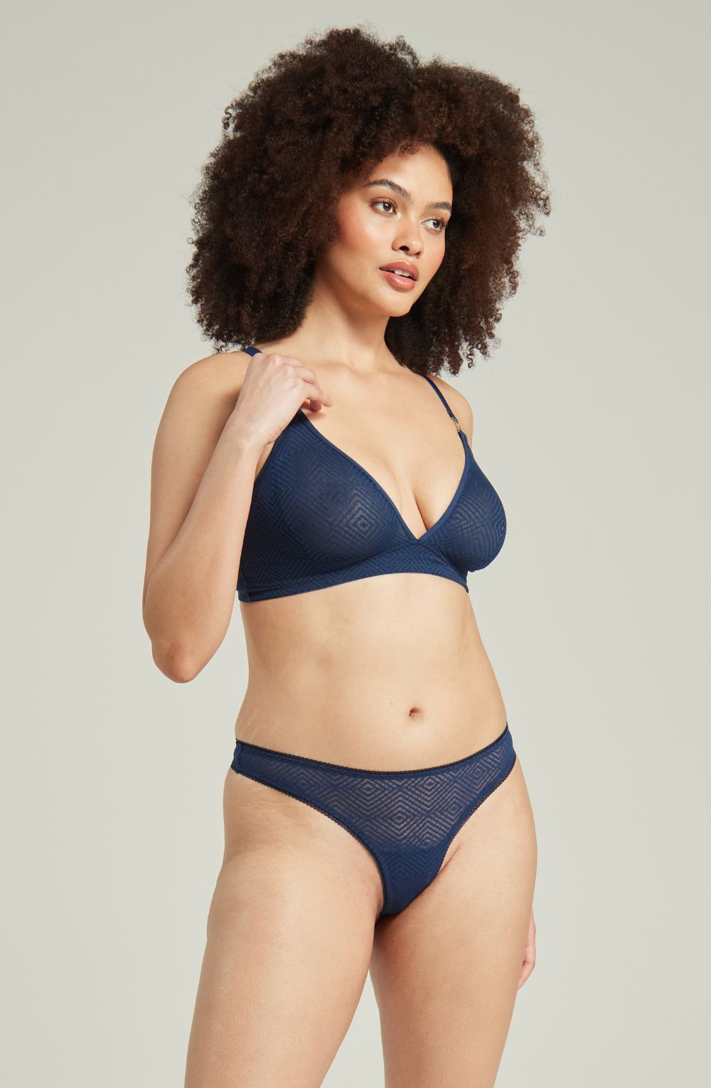 The Sheer Deco Barely There Thong Navy | Briefs & Thongs | Nudea