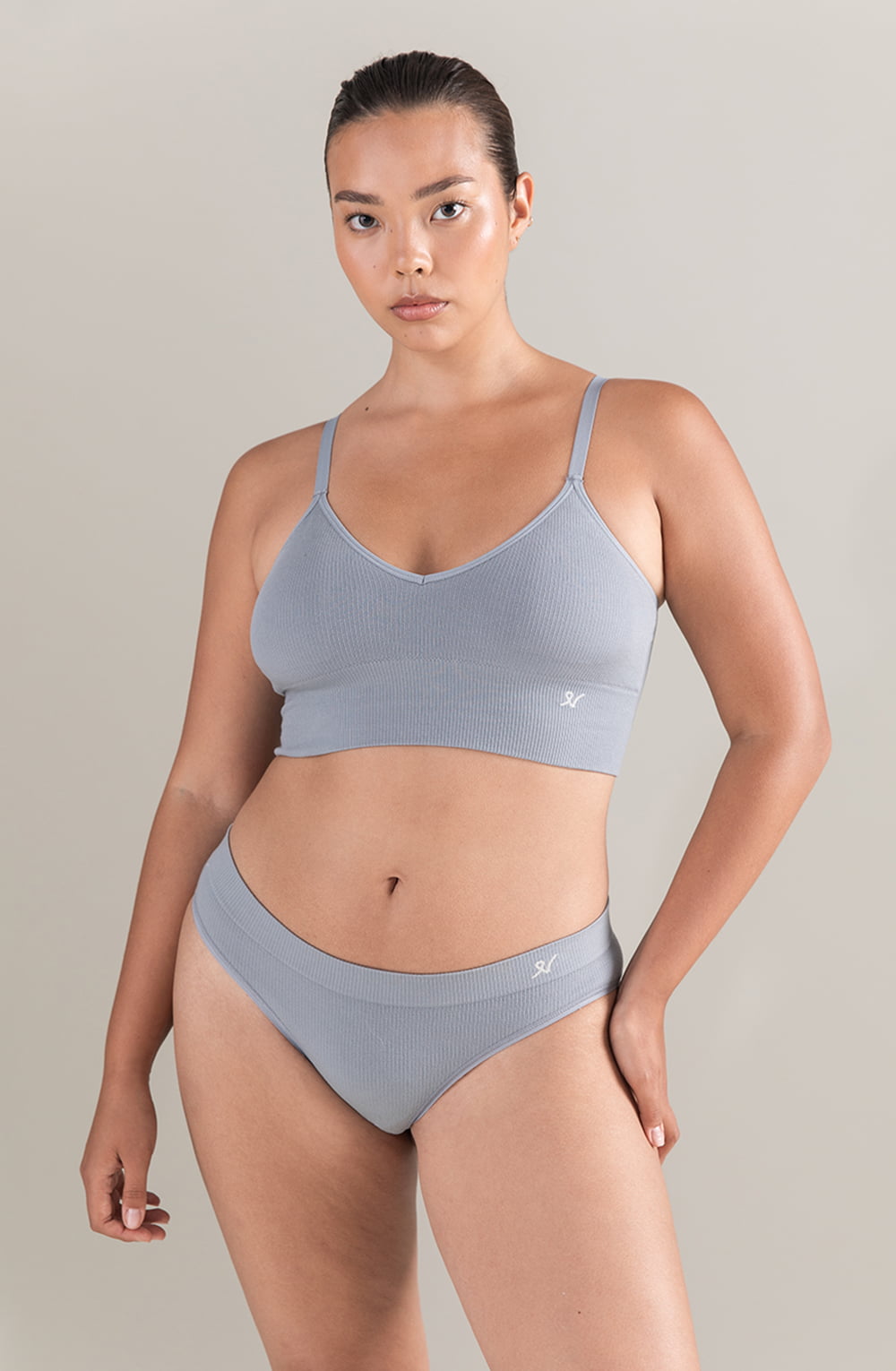 The TENCEL Seamless Bralette White Sand | Lingerie Sets | Nudea