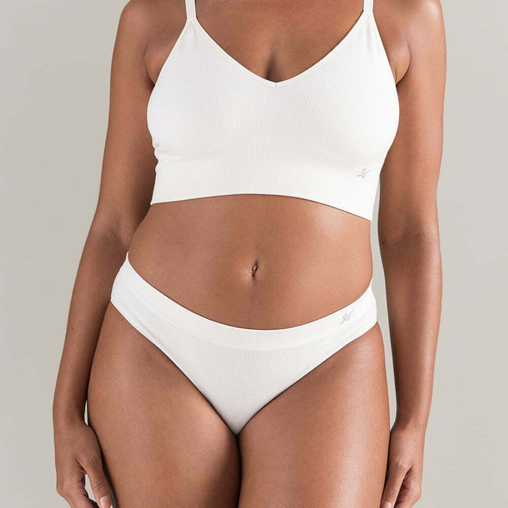 
                      
                        The TENCEL High Leg Brief White Sand | Briefs &amp; Thongs | Nudea
                      
                    