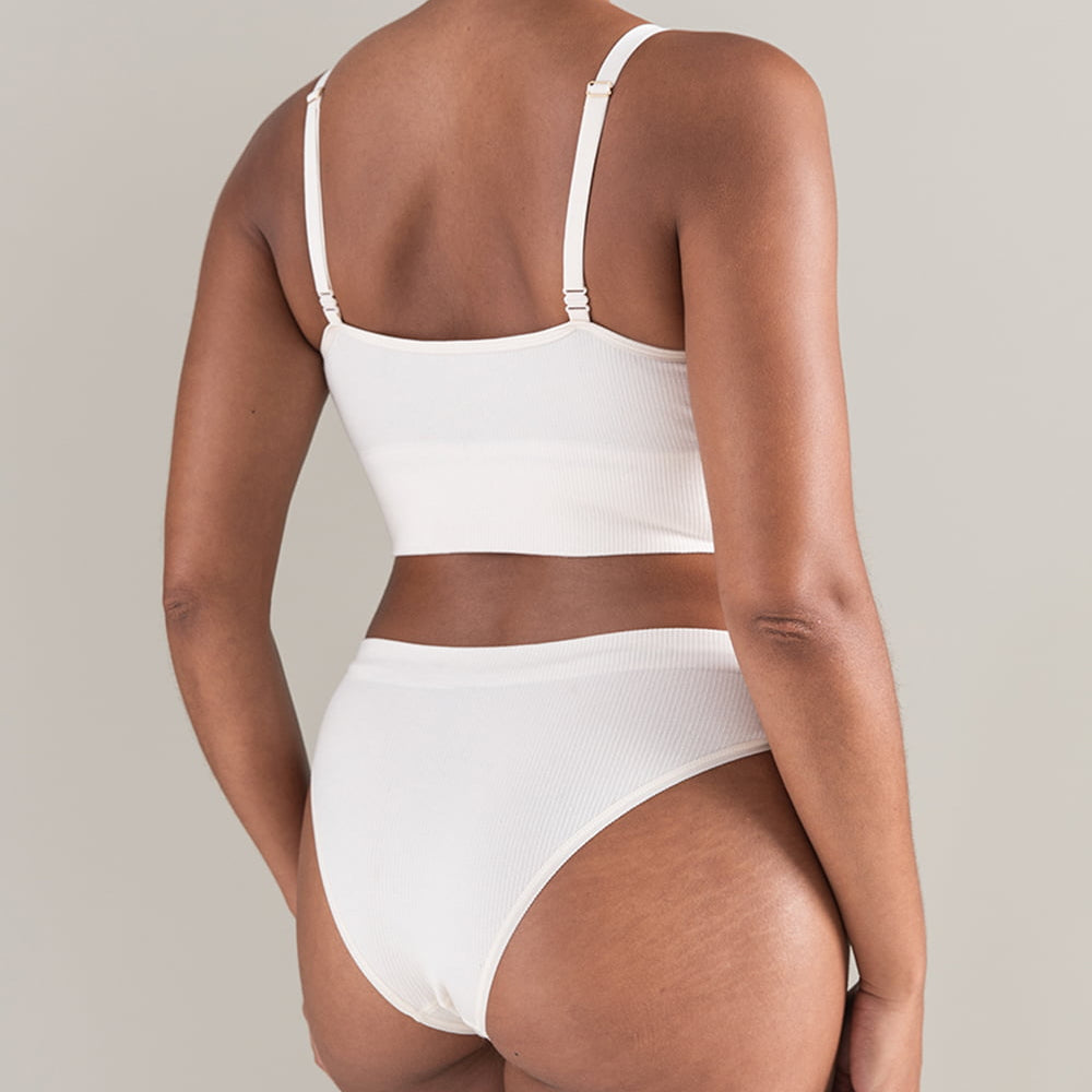 
                      
                        The TENCEL High Leg Brief White Sand | Briefs &amp; Thongs | Nudea
                      
                    