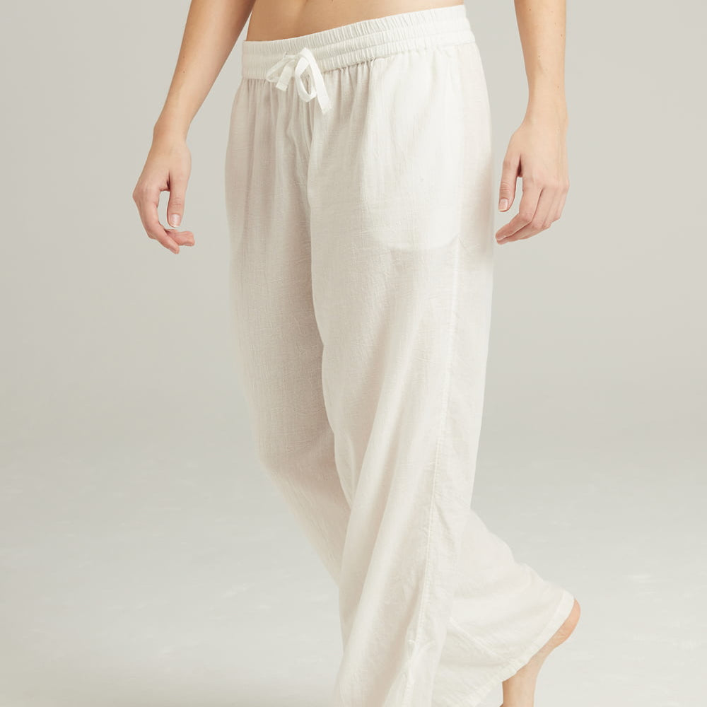 
                      
                        The Classic Trouser Organic Cotton White | Pyjamas | Nudea
                      
                    