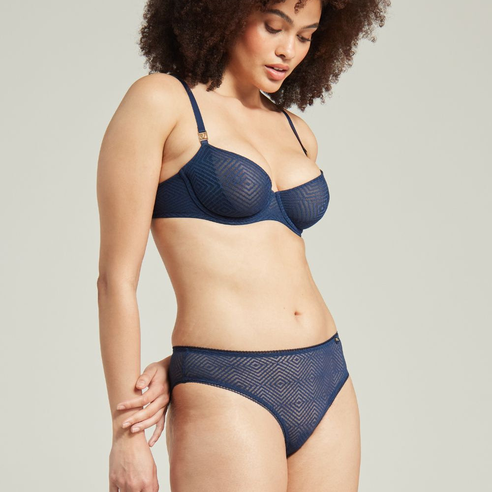 
                      
                        The Sheer Deco Lift Balcony Bra Navy Up to GG Cup | Lingerie Sets | Nudea
                      
                    